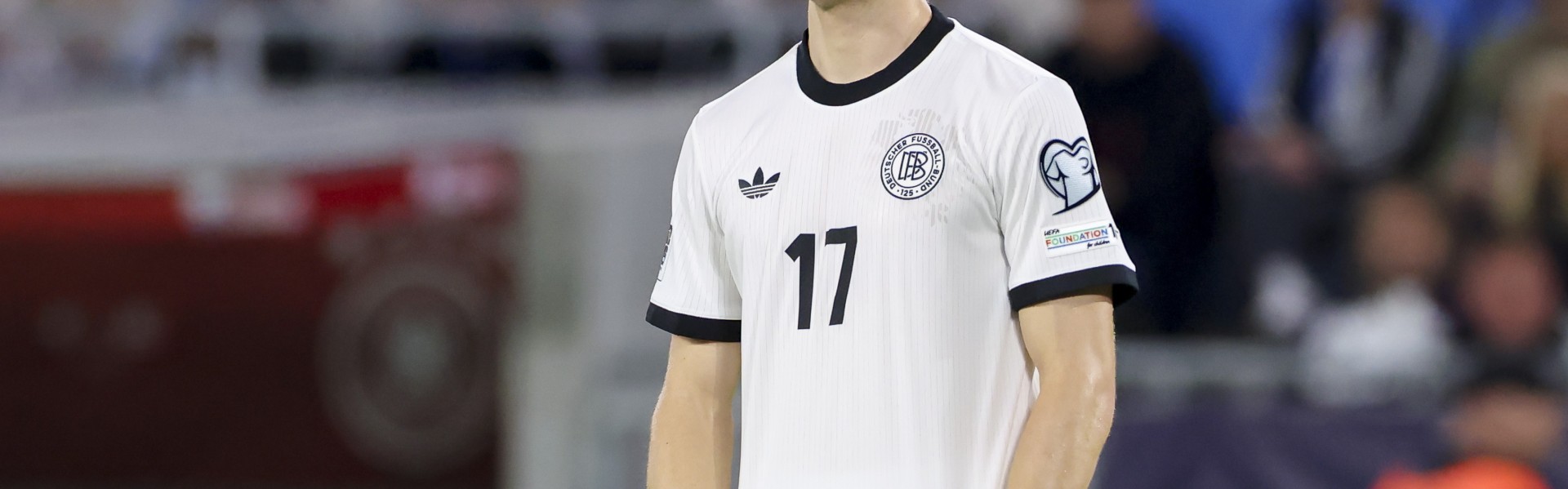 哈曼：维尔茨英超前两轮完全找不到比赛节奏，他现在有些缺乏自信